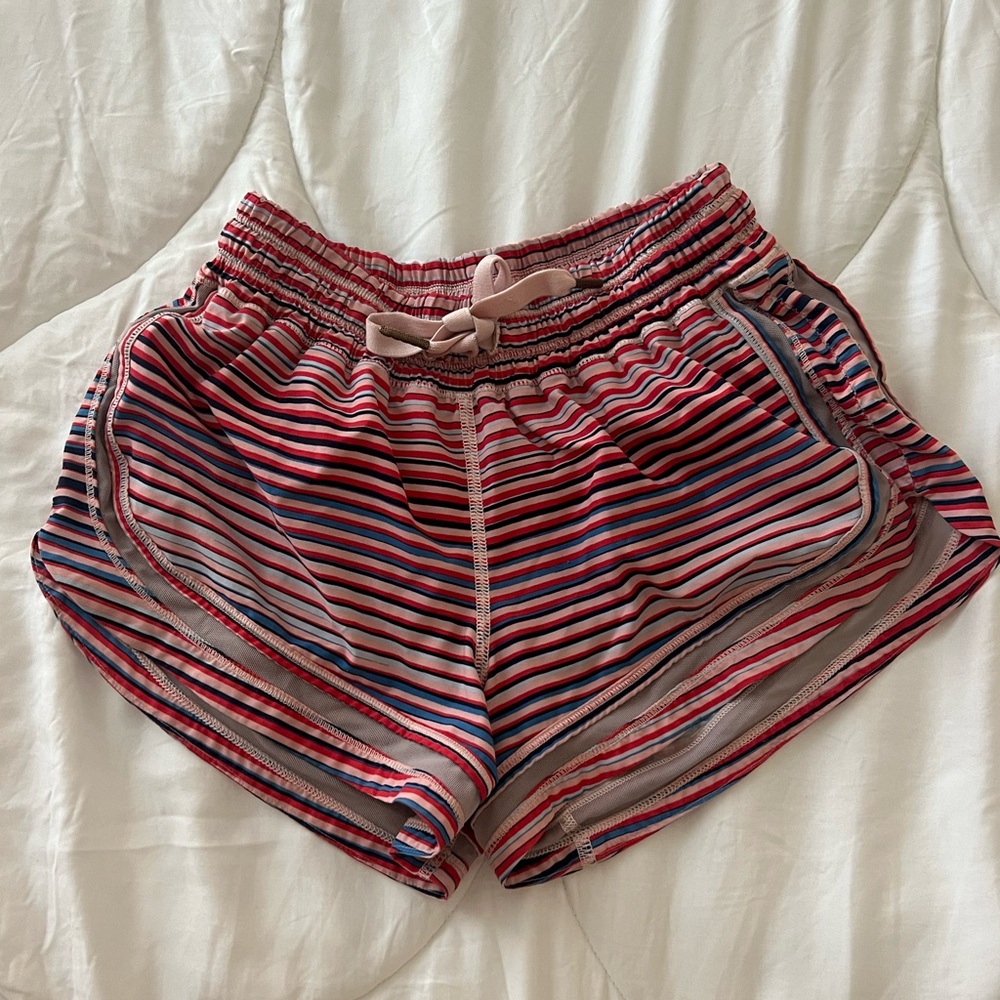 Lululemon Athletica - multicolor shorts